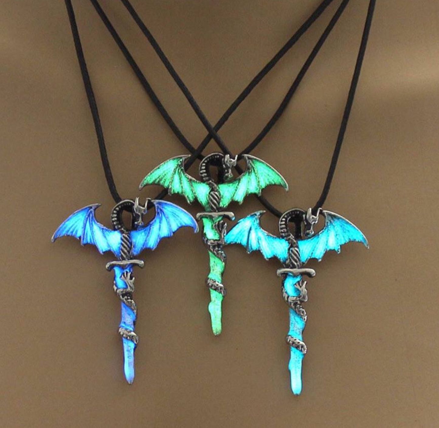 Game of Thrones Dragon Glow in the Dark Cross Pendant Chain