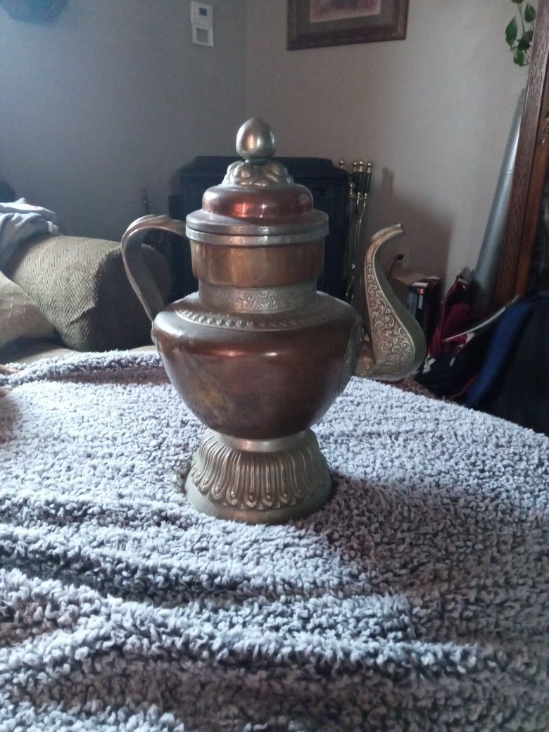 Vintage Copper Vase Very Old But Don't Know How Old
