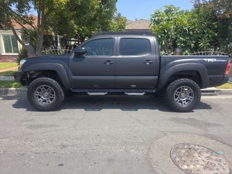 2006 toyota tacoma prerunner