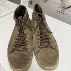 Converse John Varvatos All Star Suede KhakiBrown Size9 (Right Shoe Has CHIP)