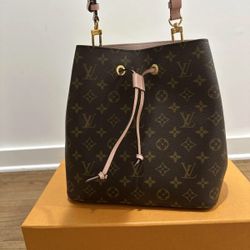 Louis Vuitton fashion items