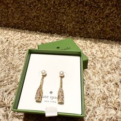 💲10.99🍺kate spade earrings