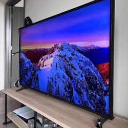 LG 4K UHD HDR Smart LED TV