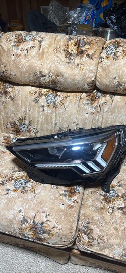 Audi Q3 2019- 83a Full LED Right 83A941033 Lamp  OEM