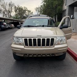 2012 grand jeep Cherokee awd
