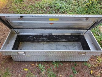Truck Bed Tool Box