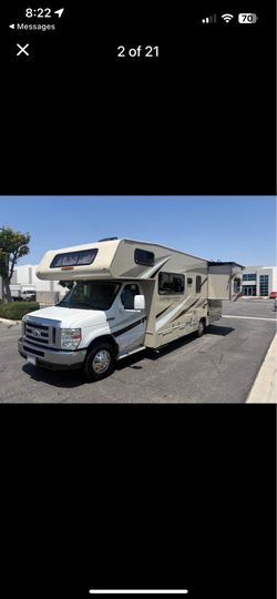 2018 Coachmen Leprechaun 26Ft 37K miles v10 w/slide great shape