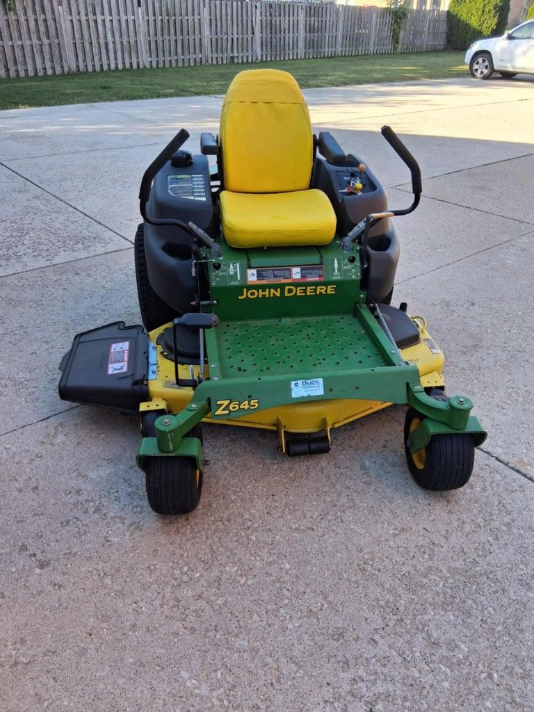 John Deere Z 645