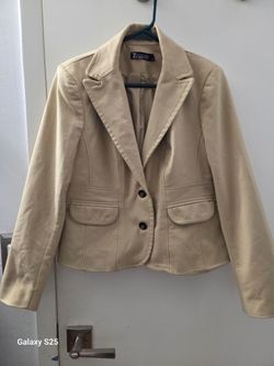 Womens Budiness Jacket NY & Co. Size 8.