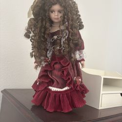 Vintage Beautiful Doll 