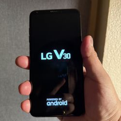 LG V30