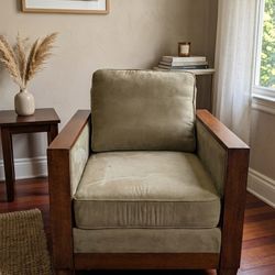 Mid-Century Modern Style Club Accent Chair - Sage Green & Walnut - MCM Office, Family, Living room