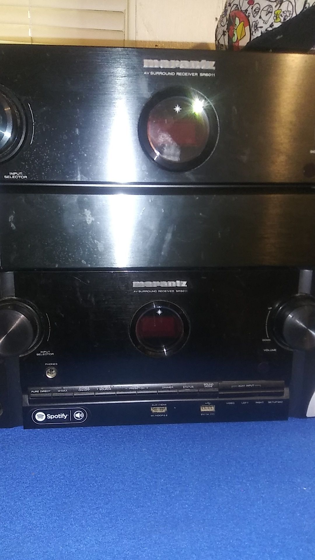 Marantz stereo receiver