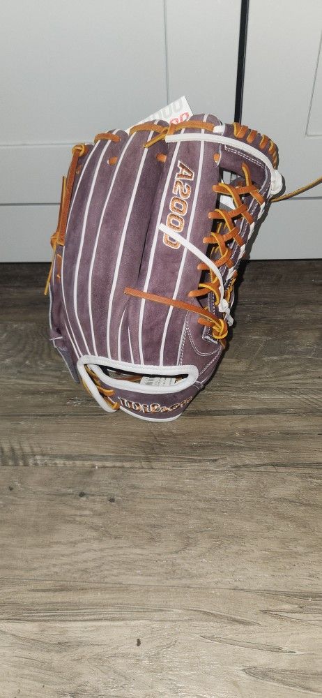2025 A2000® T125 Model Outfield  Softball Glove