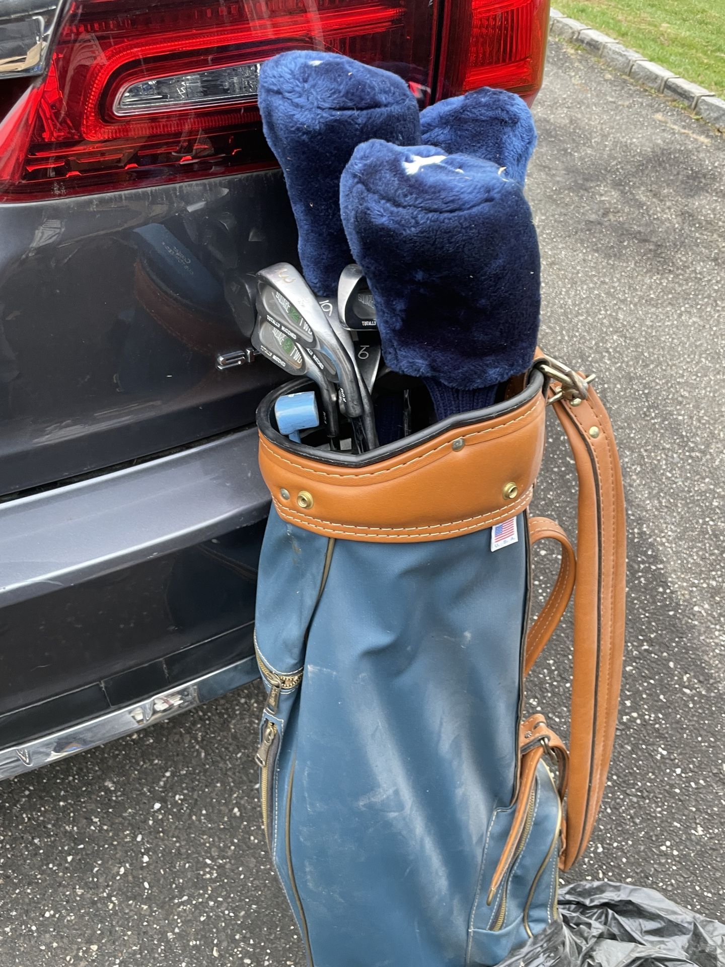 Golf Clubs - Full Set With Covers And Bag