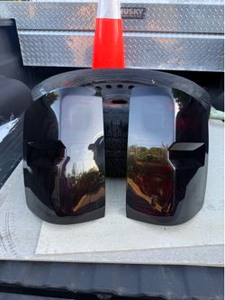 2014-2018 Chevy Silverado 1500 tinted taillights