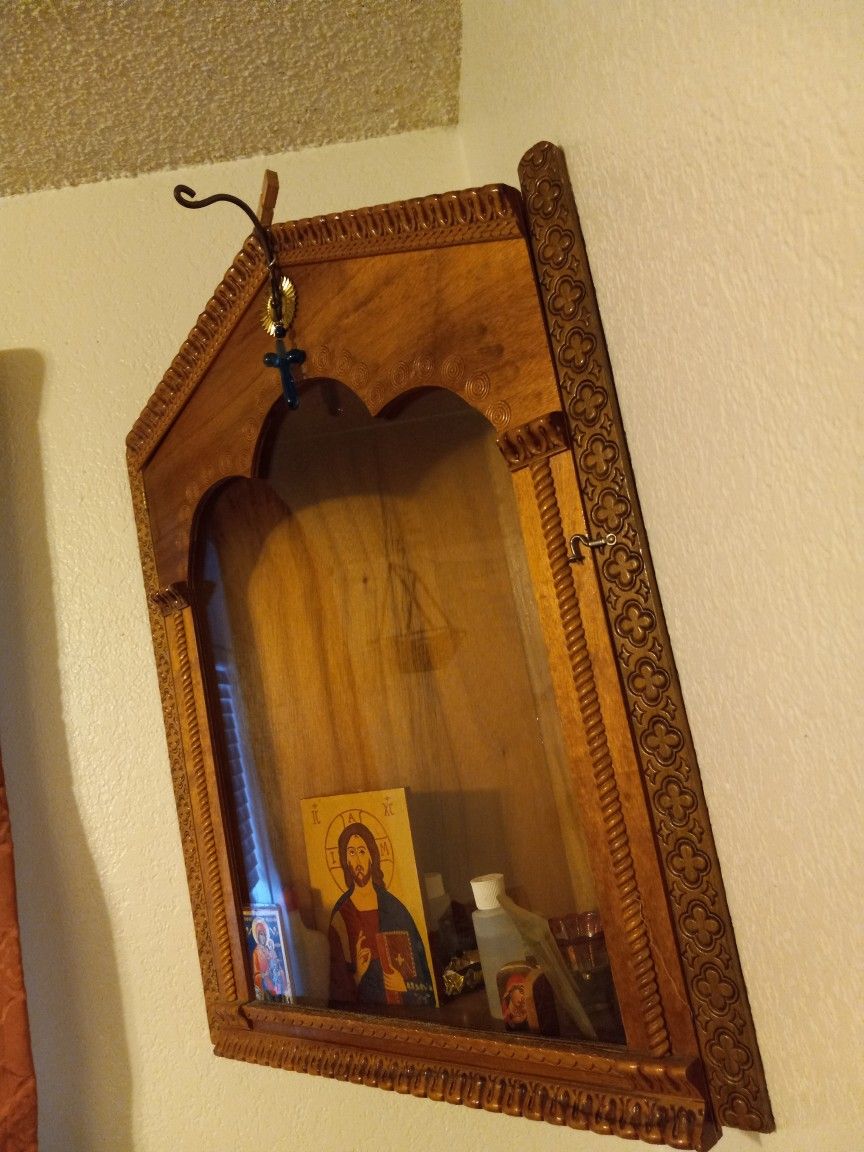 Corner Display