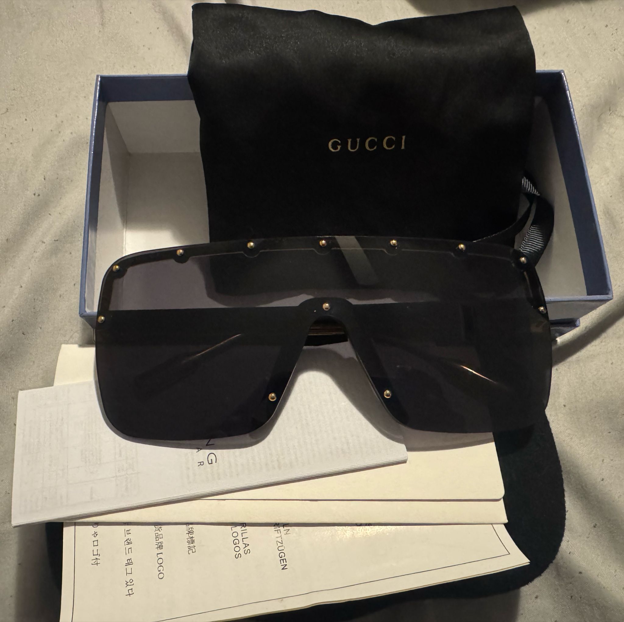 GUCCI AUTHENTIC Stud Oversized Mask 1245 Gold Black Metal Sunglass GG1245S 004