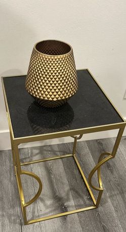 Beautiful Stand For Any Space - Like New!