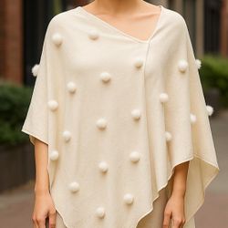 InCashmere Soft Cream Knit Poncho