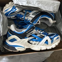 Balenciaga Tracks
