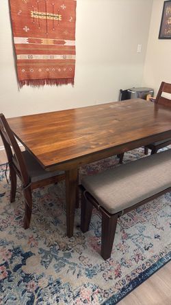 Dining Table Set