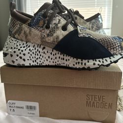 Steve Madden 