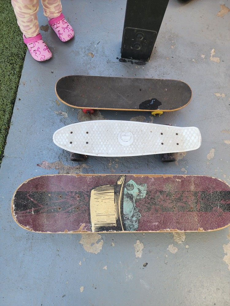 Skateboard