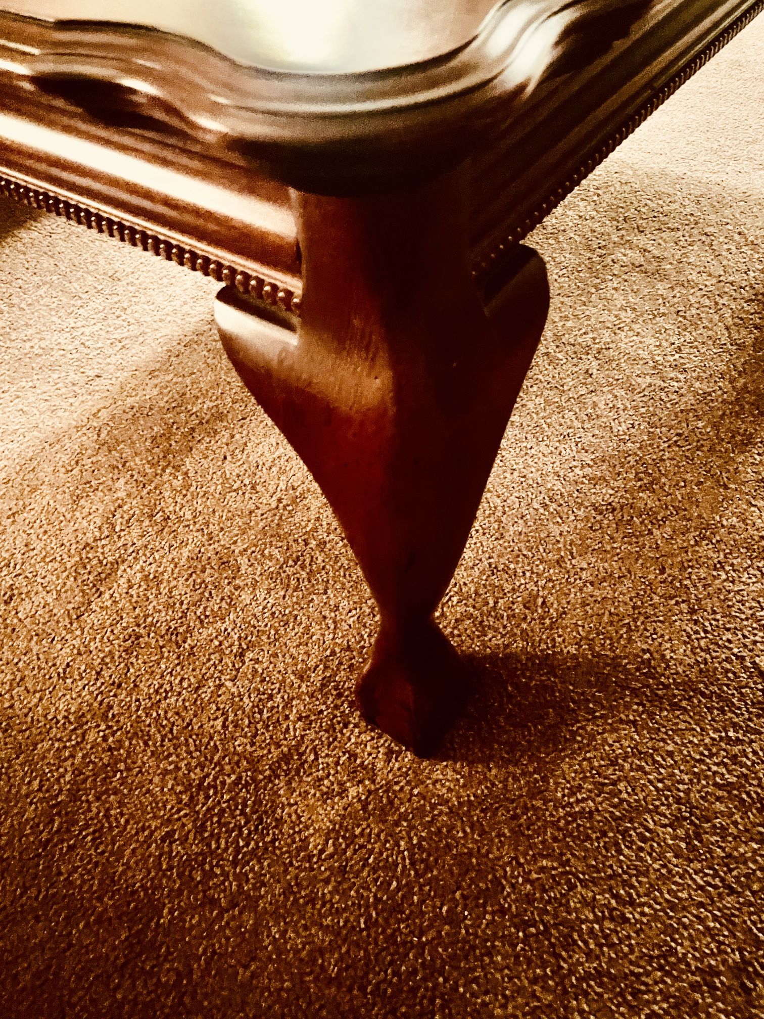 Exquisite Coffee Table & 2 End Tables 