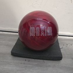 Beautiful Ebonite "Maxim" Red Sparkle 12.2 Pound Bowling Ball Read Desc.