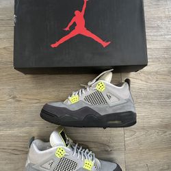 🚨SHOES FOR SALE (JORDANS)🚨