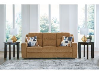 Kanlow Honey Reclining Sofa