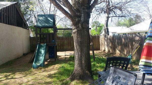 Swing Set Reduced For Sale In Devine Tx Offerup
