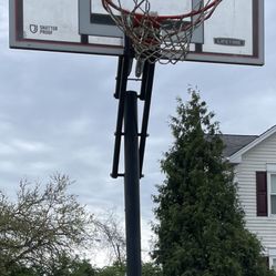 FREE  Basketball Hoop