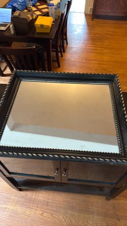 Free mirror greenwood wa 98103