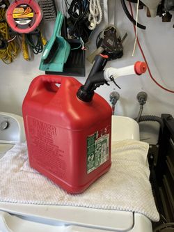 5 Gallon Gas Can gasoline Can