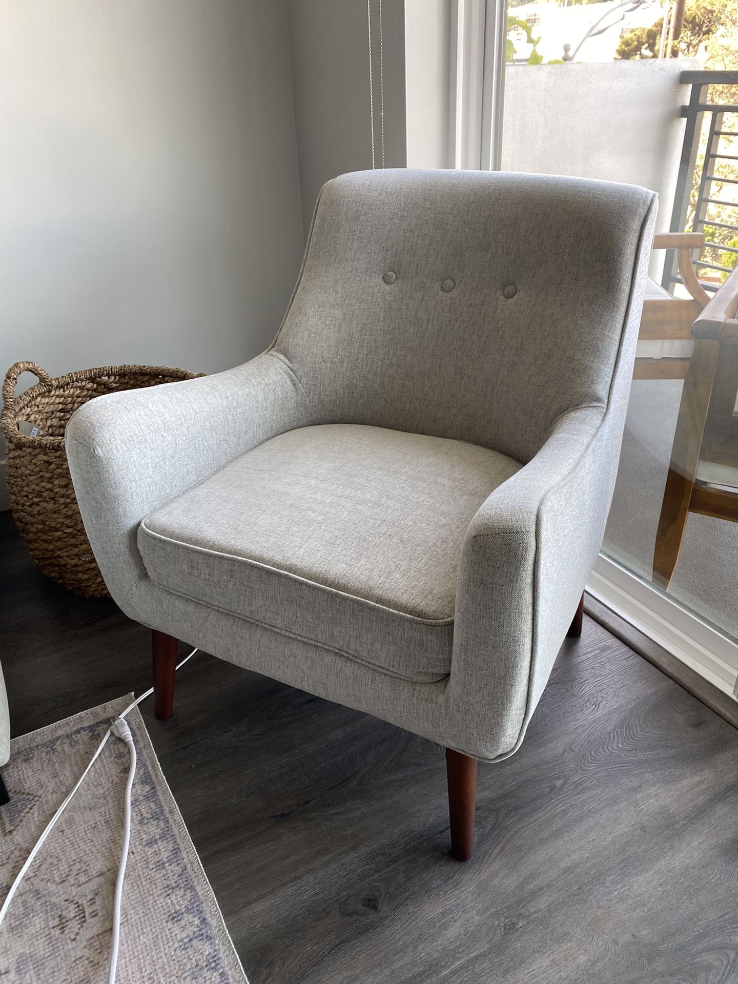 LIVING SPACES - BEIGE ACCENT CHAIR