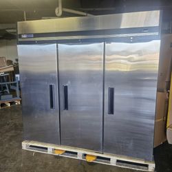 Central 69k-036HC 3 Door Stainless Steel Freezer 
