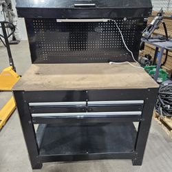 Kobalt 3 Drawer Work Bench with light