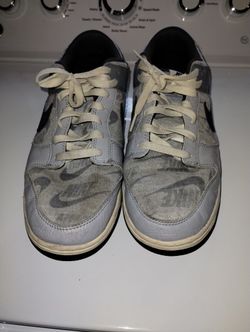 NIKE DUNK LOW  SIZE 12