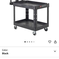 Rubbermaid commercial cart