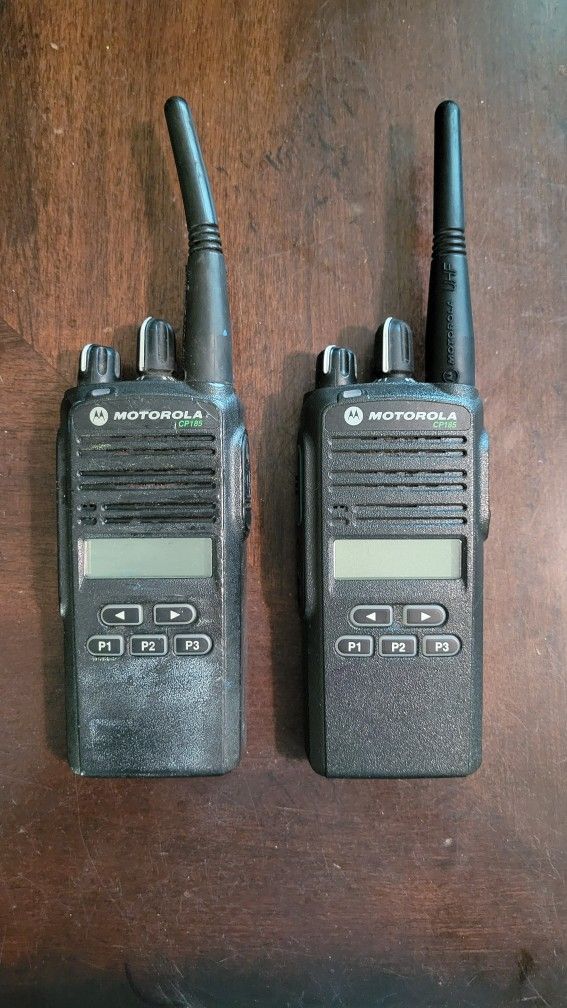 2ct, Motorola CP185, UHF Version, 1 Battery