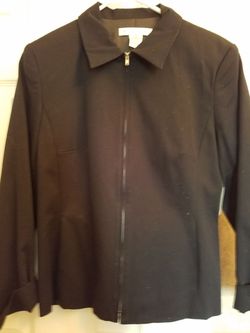 Woman's zip up