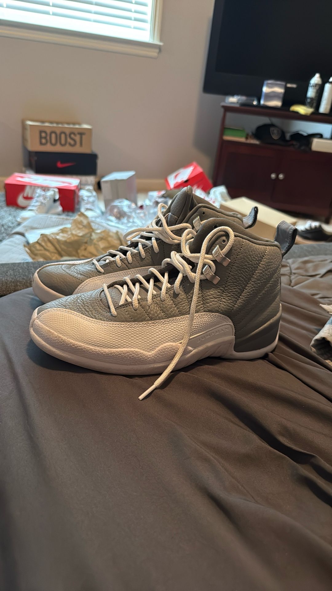 Jordan 12 Stealth No Original Box