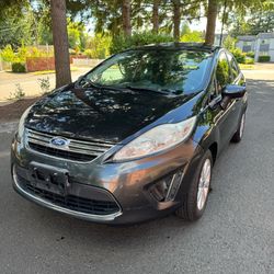 2012 Ford Fiesta