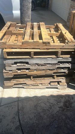 Wooden pallets