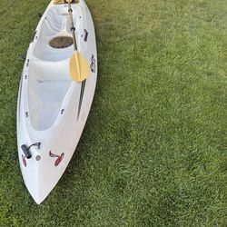 Cobra Navigator Kayak w/Carbon Fiber 230CM Paddle