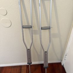 Walking Crutches 