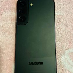 Samsung S22