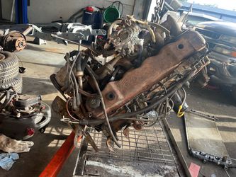 Selling ford engine 4.9l inline 6
